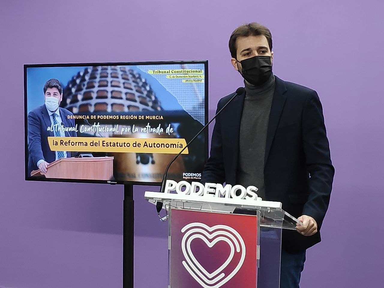 El Constitucional admite el recurso de Podemos contra el cambio del Reglamento de la Asamblea para frenar la reforma del Estatuto El Constitucional admite el recurso de Podemos contra el cambio del Reglamento de la Asamblea para frenar la reforma del Estatuto