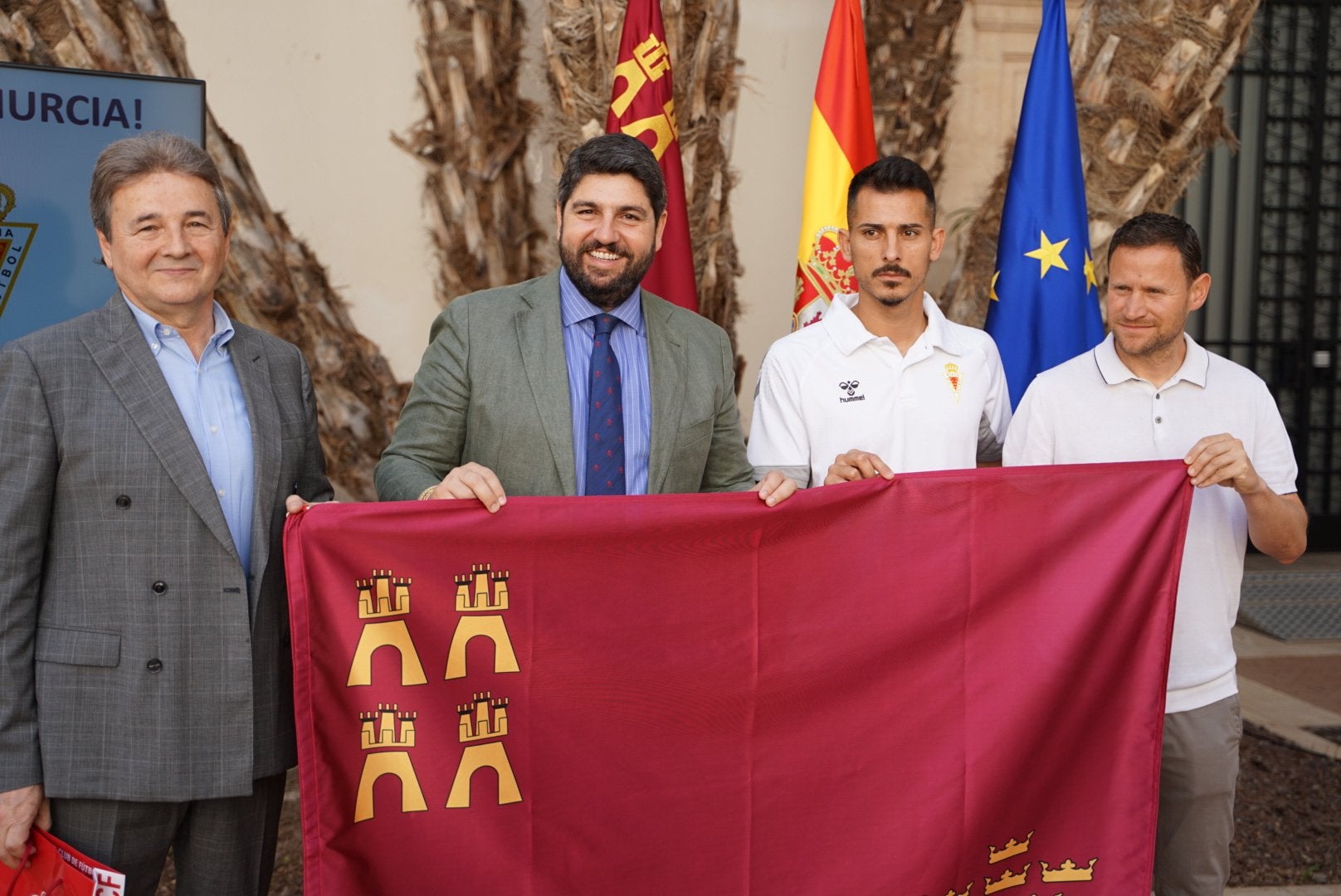 López Miras recibe al recién ascendido Real Murcia López Miras recibe al recién ascendido Real Murcia