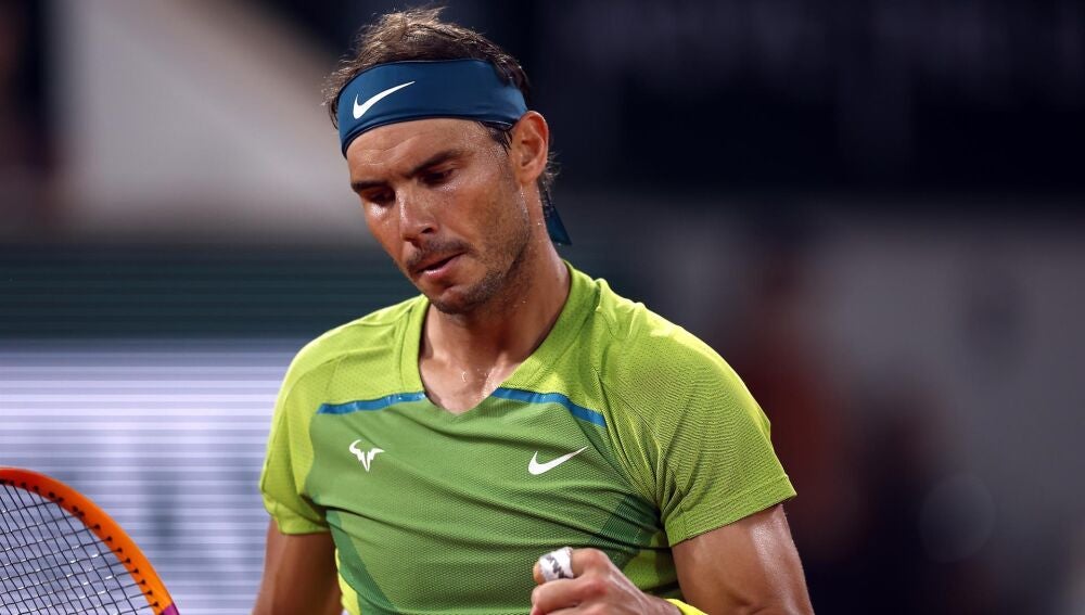 Nadal celebra un punto en la semifinal de Roland Garros ante Zverev