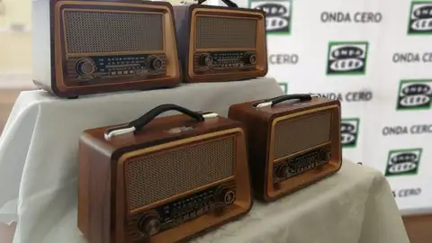 Las cuatro radios que recibieron los premiados de los Premios Onda Cero Cantabria Las cuatro radios que recibieron los premiados de los Premios Onda Cero Cantabria