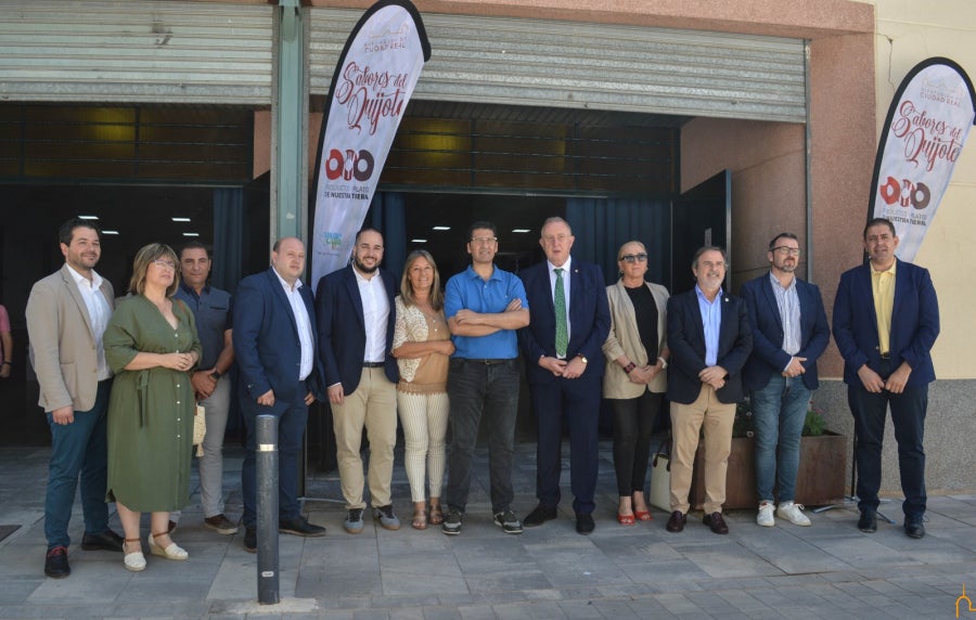Presentada la solicitud de candidatura del "Geoparque Campo de Calatrava" ante la UNESCO Presentada la solicitud de candidatura del "Geoparque Campo de Calatrava" ante la UNESCO