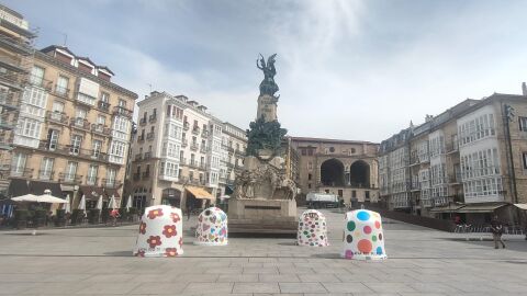 Contenedores de Vidrio en la Virgen Blanca