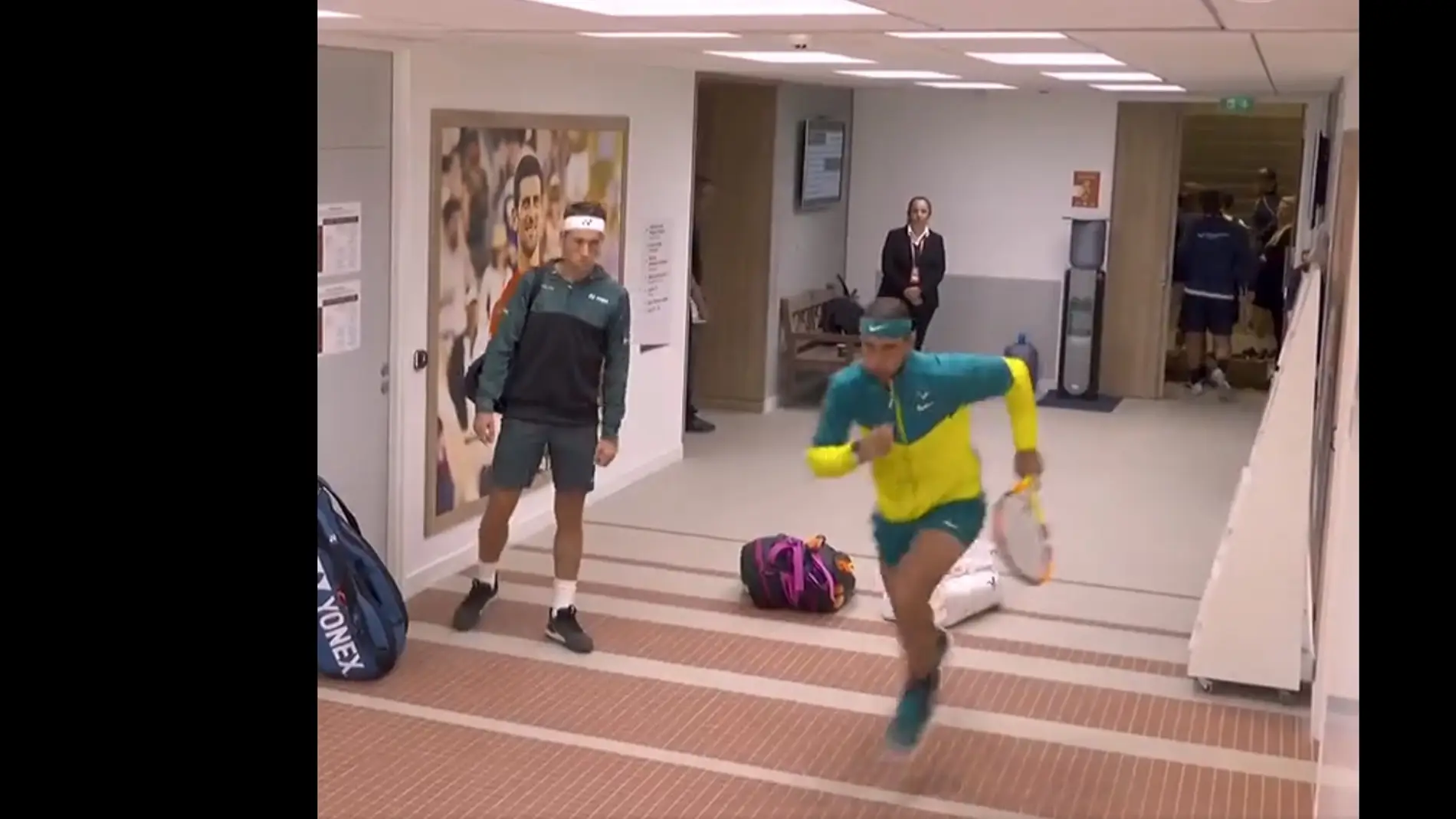 El vídeo viral de Nadal y su precalentamiento antes de saltar a pista para la final de Roland Garros: "Gana antes de salir"