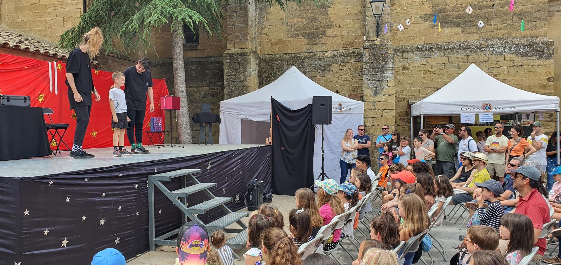 Orés Mágico recupera la ilusión de grandes y pequeños Orés Mágico recupera la ilusión de grandes y pequeños