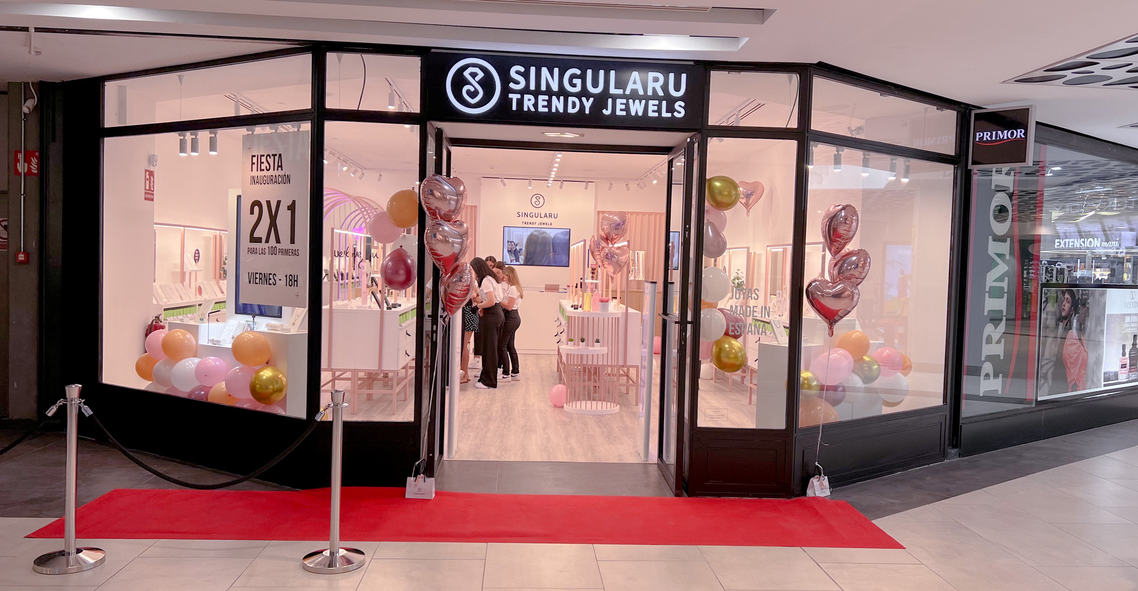 Singularu y Tantarán abren sus puertas en Larios Centro para sumarse a la oferta comercial malagueña Singularu y Tantarán abren sus puertas en Larios Centro para sumarse a la oferta comercial malagueña
