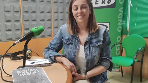Asesora de Memoria Histórica na Deputación de Pontevedra, Montse Fajardo, sobre a primeira edición da “Foliada da Memoria”. Máis de Un Pontevedra