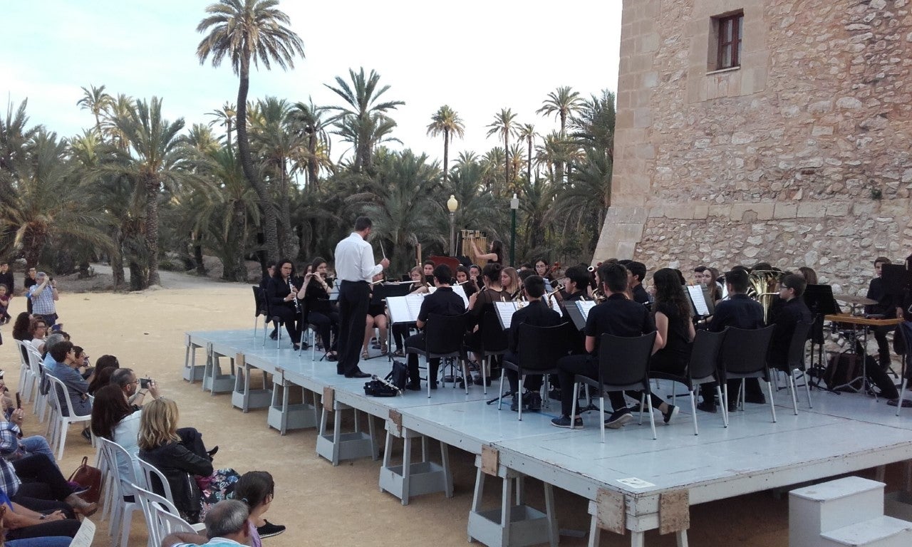 El Conservatorio Profesional de Música de Elche se une a la internacionalización El Conservatorio Profesional de Música de Elche se une a la internacionalización