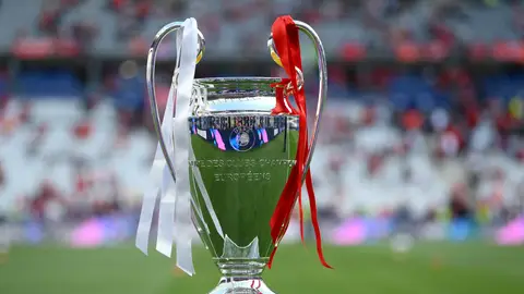 El trofeo de la UEFA Champions League.