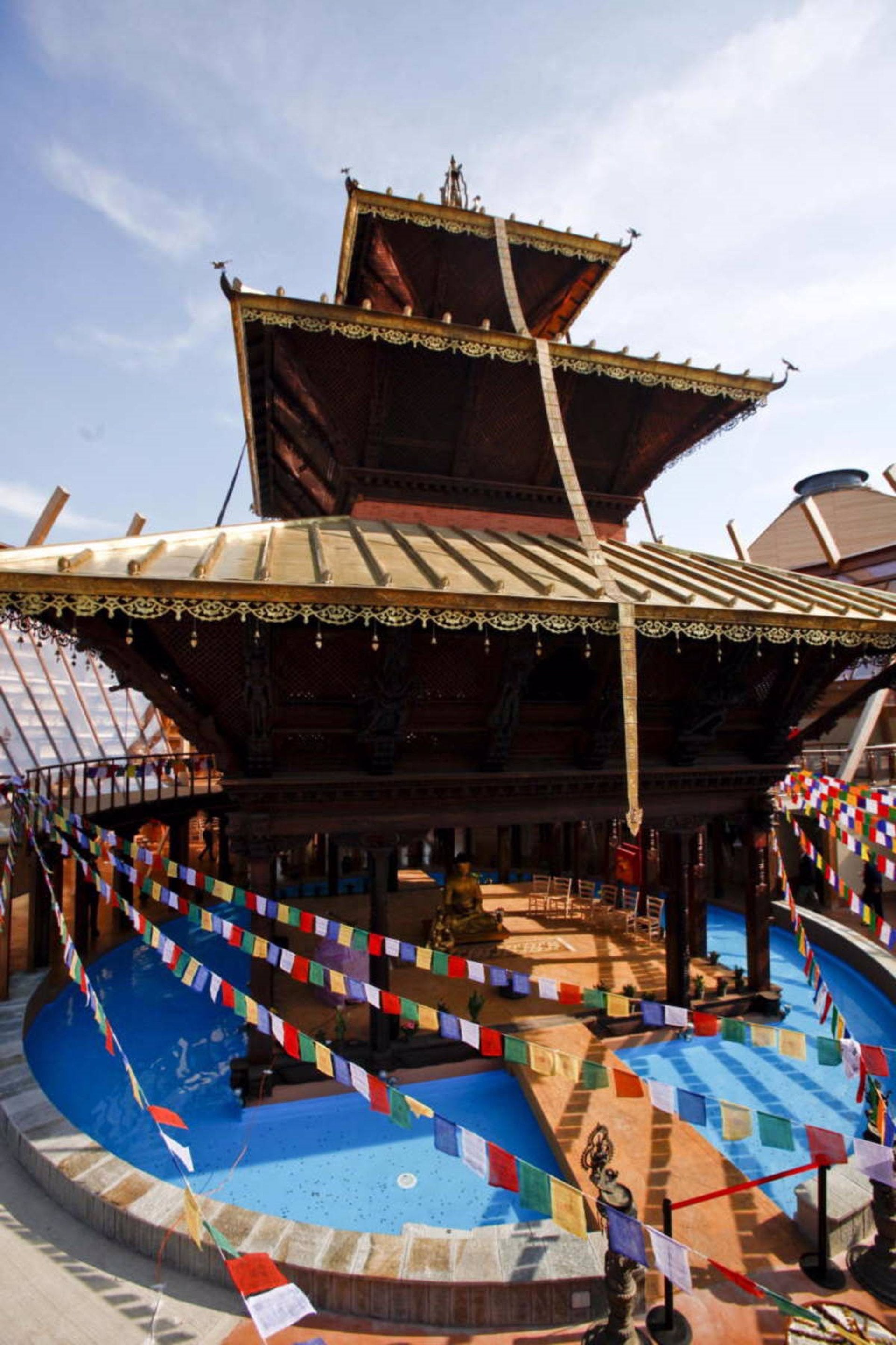 El centro budista en Cáceres comenzará con la instalación del pabellón de Nepal en la Expo de Milán en el cerro Arropé El centro budista en Cáceres comenzará con la instalación del pabellón de Nepal en la Expo de Milán en el cerro Arropé