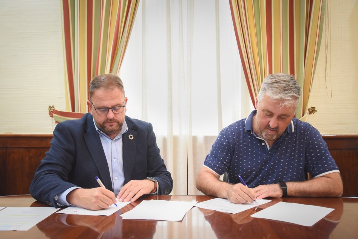 El Ayuntamiento destina 16.000 euros a la Plataforma del Voluntariado de Mérida el desarrollo de sus actividades El Ayuntamiento destina 16.000 euros a la Plataforma del Voluntariado de Mérida el desarrollo de sus actividades