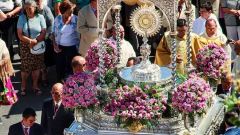 La festividad del Corpus Christi vuelve a celebrarse en la calle La festividad del Corpus Christi vuelve a celebrarse en la calle