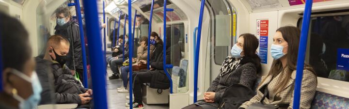 ¿Cree que ha llegado el momento de retirar las mascarillas en el transporte público?