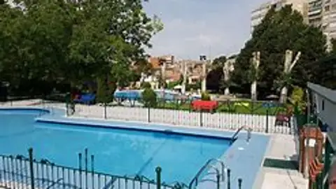 Abre la piscina de Guadalajara 