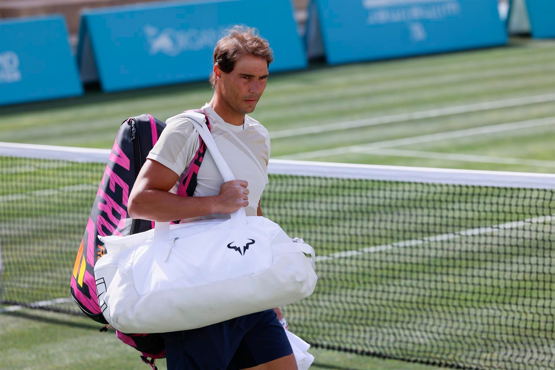 Rafa Nadal: "Mi intención es jugar Wimbledon, viajaré a Londres e iremos viendo mi evolución" Rafa Nadal: "Mi intención es jugar Wimbledon, viajaré a Londres e iremos viendo mi evolución"