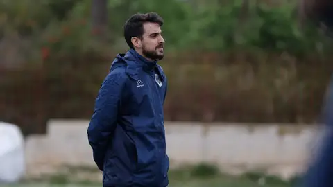 Carlos de las Cuevas, entrenador del Athletic Club Torrellano.