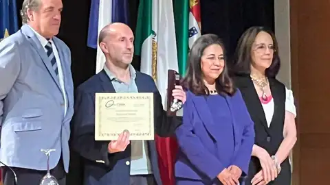 O Concello de Ourense recibe o premio “Escoba de platino”, máximo galardón estatal aos servizos de limpeza e recollida de lixo