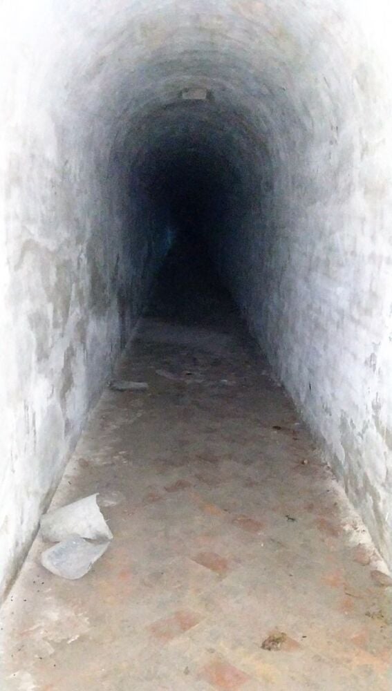 Galería del refugio antiaéreo encontrado en el barrio de Altabix de Elche. 