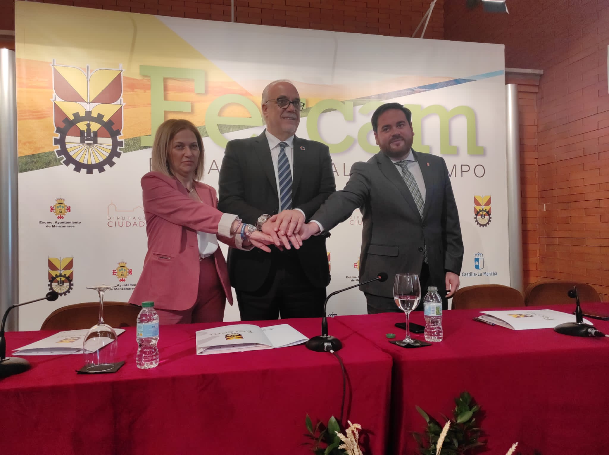 Más de 200 expositores se darán cita en FERCAM, la Feria Regional del Campo de Manzanares Más de 200 expositores se darán cita en FERCAM, la Feria Regional del Campo de Manzanares