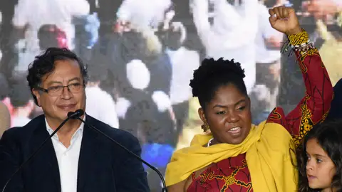 Izquierdista Gustavo Petro gana las elecciones en Colombia