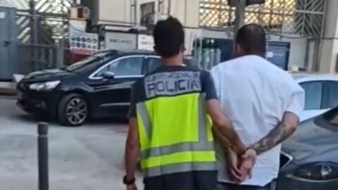Detenido en el aeropuerto cuando se dispon&iacute;a a abandonar el pa&iacute;s con tres relojes de lujo robados