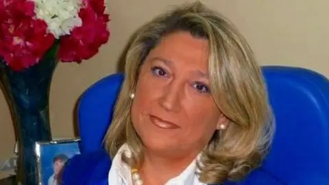 TRINIDAD HERRERA TRINIDAD HERRERA