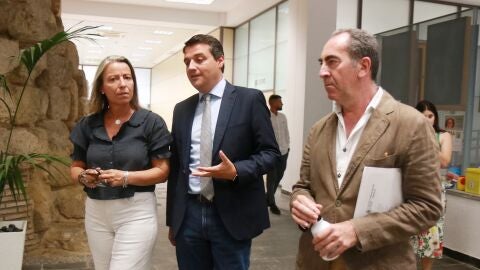 Isabel Alb&aacute;s, Jos&eacute; Mar&iacute;a Bellido y Antonio &Aacute;lvarez