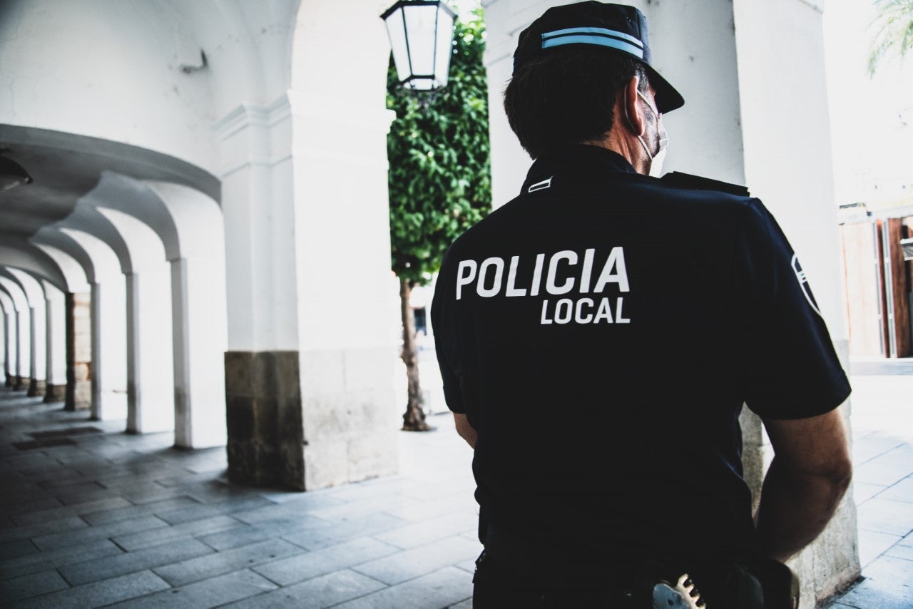 Cambios en el temario y examen tipo test para el práctico en las oposiciones a Policía Local de Extremadura Cambios en el temario y examen tipo test para el práctico en las oposiciones a Policía Local de Extremadura