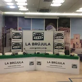 La Brújula desde La Casa del Sello en Segovia La Brújula desde La Casa del Sello en Segovia