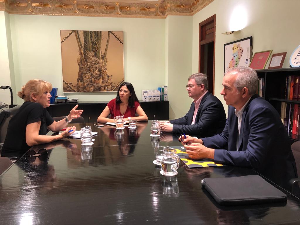 El Consell y la CEV buscan implantar empresas en el interior de Castellón El Consell y la CEV buscan implantar empresas en el interior de Castellón