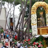 Imagen de archivo de la 'tornà' de la virgen de Gràcia a iglesia del ermitorio. Imagen de archivo de la 'tornà' de la virgen de Gràcia a iglesia del ermitorio.