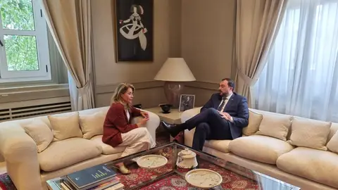 Reunión de la Ministra de Transportes y el Presidente de Asturias Reunión de la Ministra de Transportes y el Presidente de Asturias