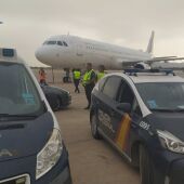 Activan el protocolo de seguridad en el aeropuerto de Palma tras un aterrizaje de emergencia por un pasajero indispuesto