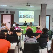  Abordan la violencia de género para discapacitados en Vila-real