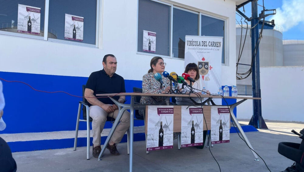 En la presentación del concurso de etiquetas