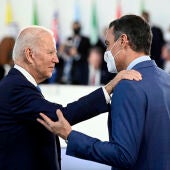 Biden agradece a Pedro Sánchez el esfuerzo de España en la organización de la Cumbre de la OTAN