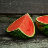 Por qué ha subido tanto el precio de la sandía y el melón este verano