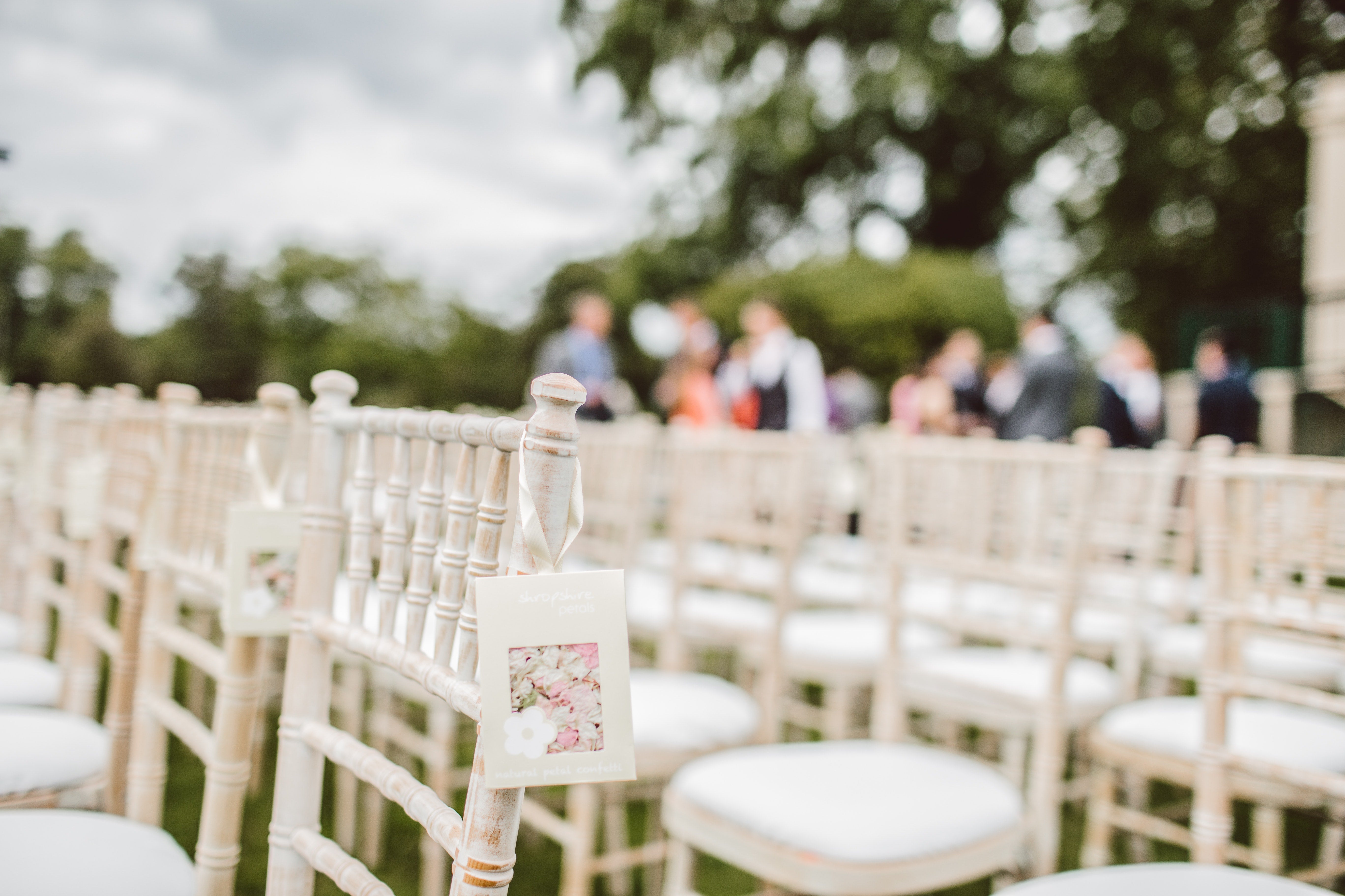 Mesa de redacción: bodas y fiestas sin niños Mesa de redacción: bodas y fiestas sin niños