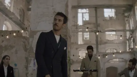 Vetusta Morla, en el videoclip de '23 de junio' Vetusta Morla, en el videoclip de '23 de junio'