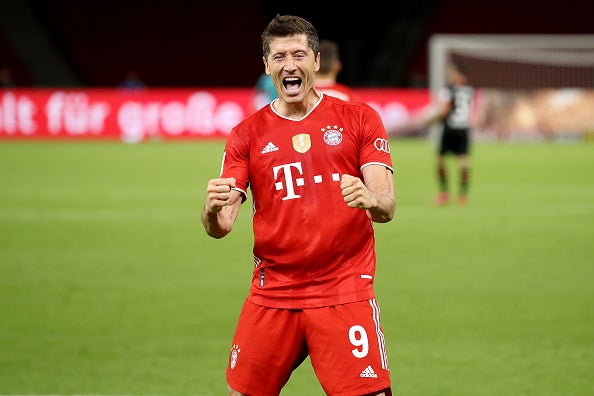 El Barça ficha a Lewandowski por tres temporadas El Barça ficha a Lewandowski por tres temporadas