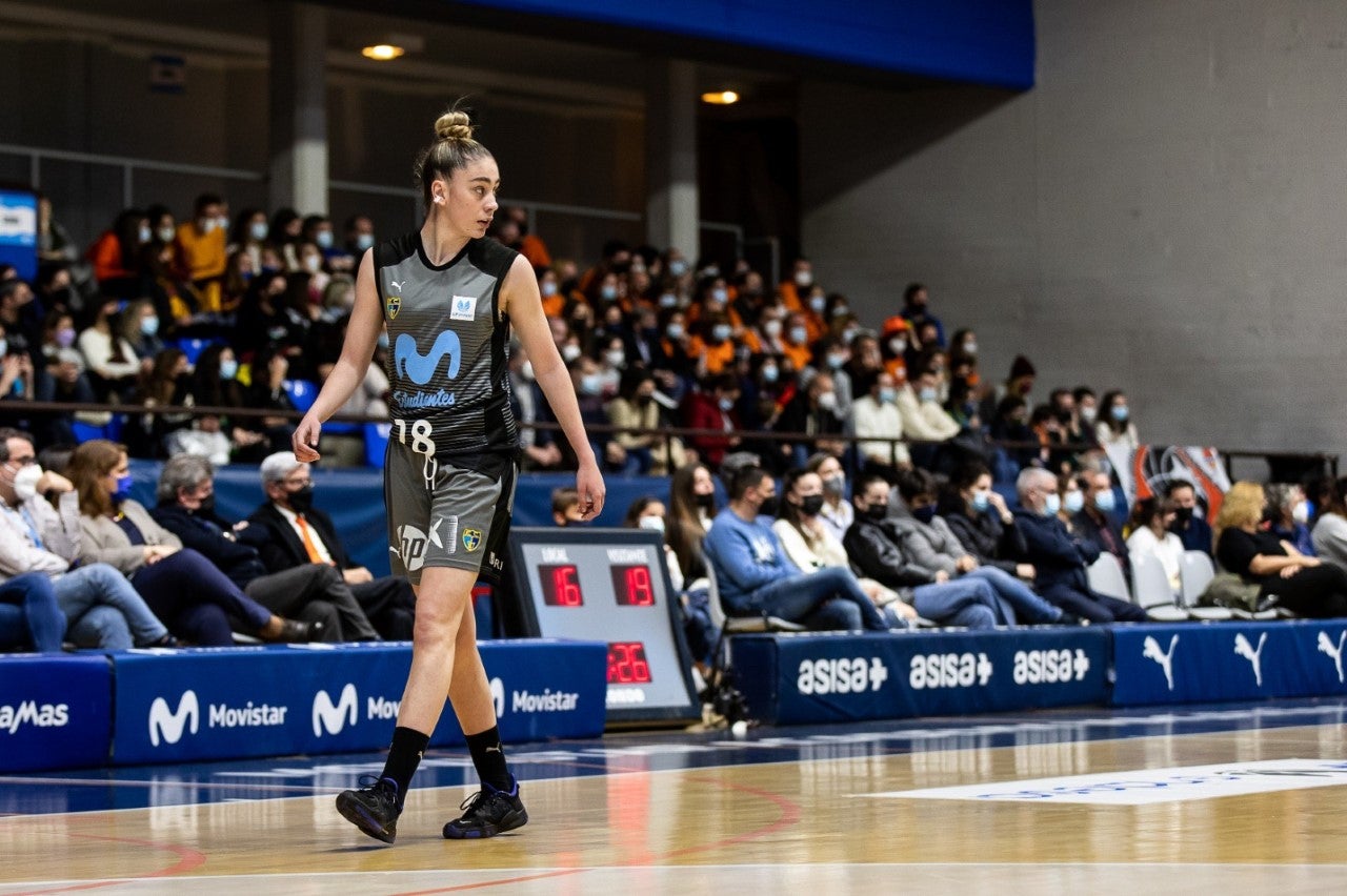 Paula Saravia "Trayectoria Deportiva" Paula Saravia "Trayectoria Deportiva"