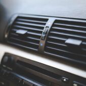 ¿Qué consume menos gasolina: el aire acondicionado o las ventanillas bajadas?