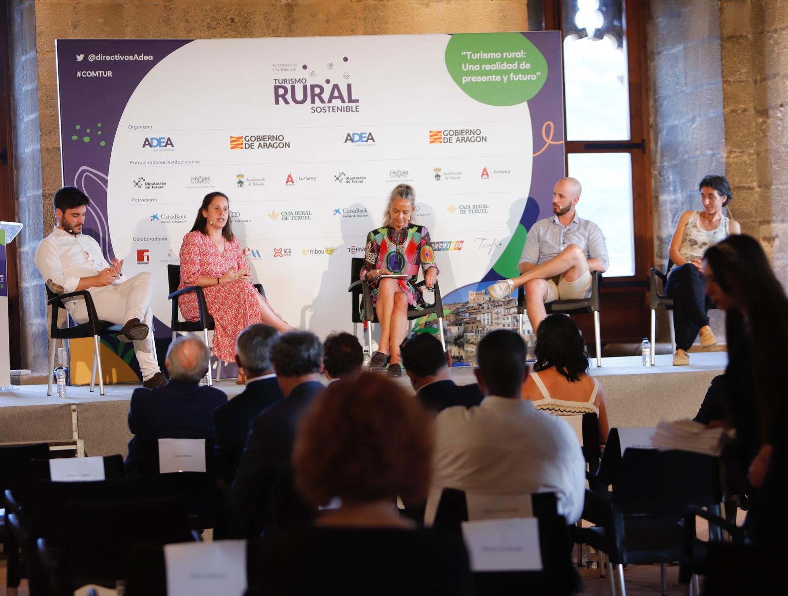 Valderrobres acoge el Congreso de ADEA en el que se analiza el presente y futuro del turismo rural Valderrobres acoge el Congreso de ADEA en el que se analiza el presente y futuro del turismo rural