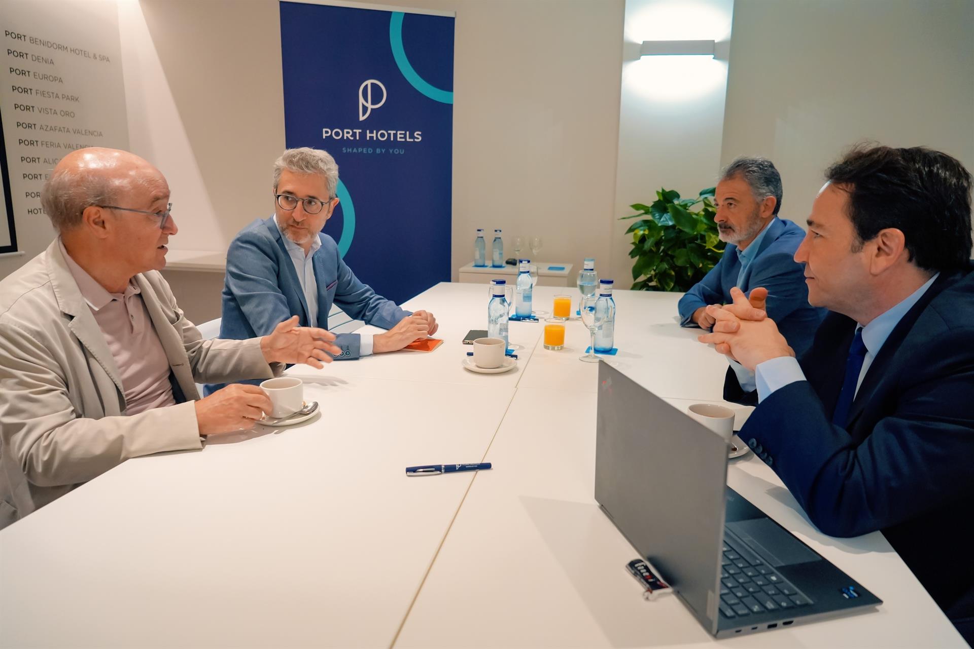 La Generalitat aprueba 10 millones de euros en ayudas a grandes empresas turísticas con sede en la Comunitat La Generalitat aprueba 10 millones de euros en ayudas a grandes empresas turísticas con sede en la Comunitat