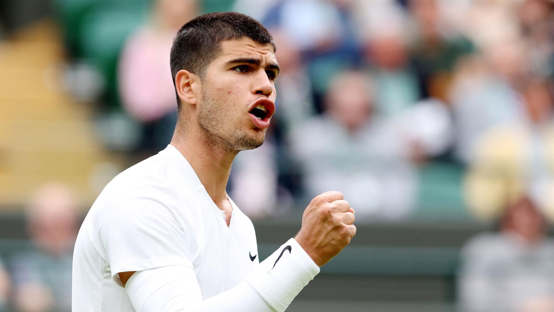 Carlos Alcaraz Sufre Para Remontar Ante Struff En La Primera Ronda De ...