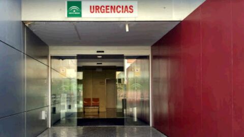 Entrada de urgencias del Centro de Salud Carlos Castilla del Pino