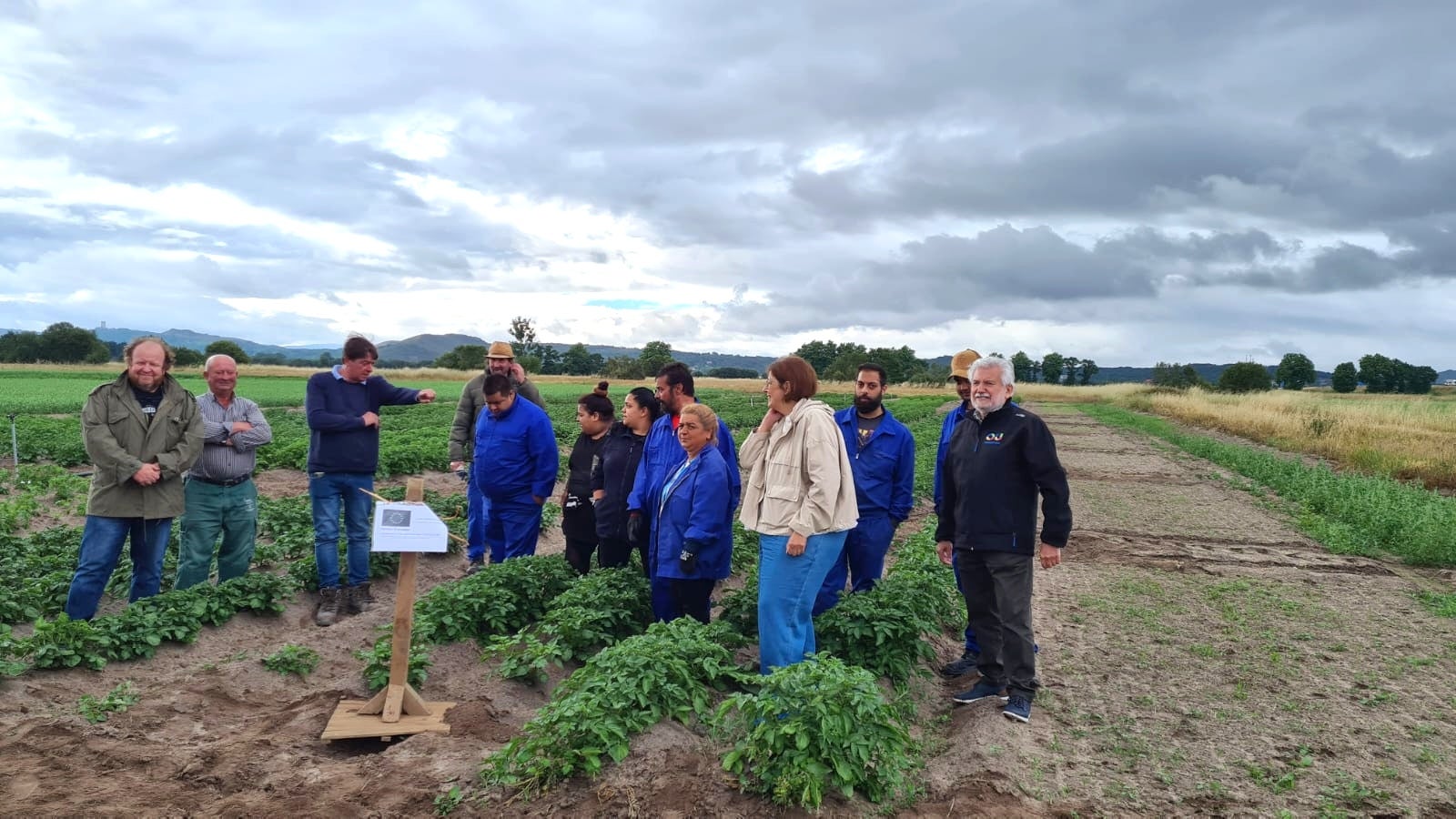 Curso de formación en agricultura que pon en marcha o Inorde en colaboración con Cáritas Curso de formación en agricultura que pon en marcha o Inorde en colaboración con Cáritas