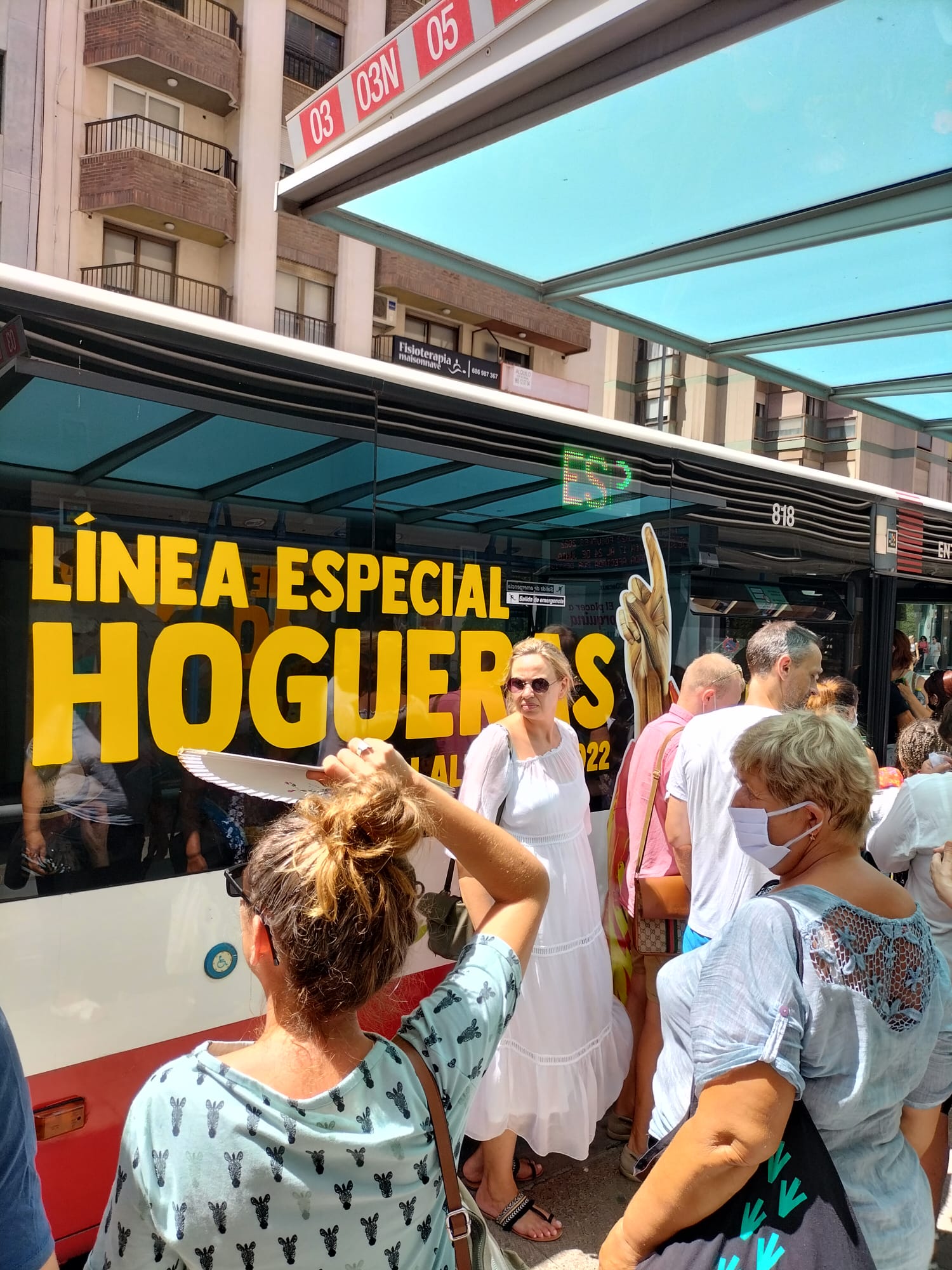 El transporte público ha sido la mejor opción para moverse por Alicante durante las fiestas El transporte público ha sido la mejor opción para moverse por Alicante durante las fiestas