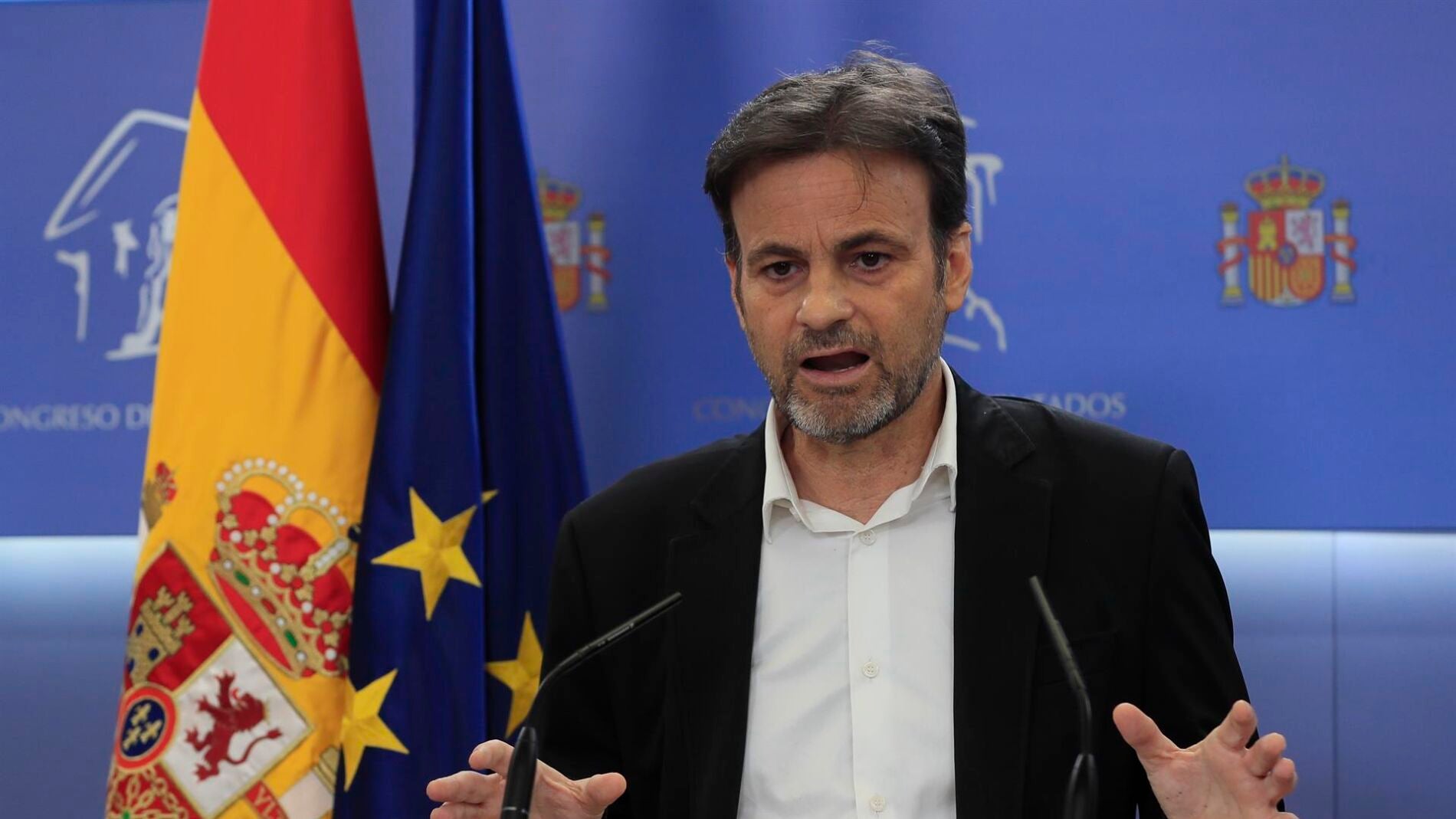 Jaume Asens Renuncia A Ser El Número 1 Dels Comuns Per Barcelona | Onda ...