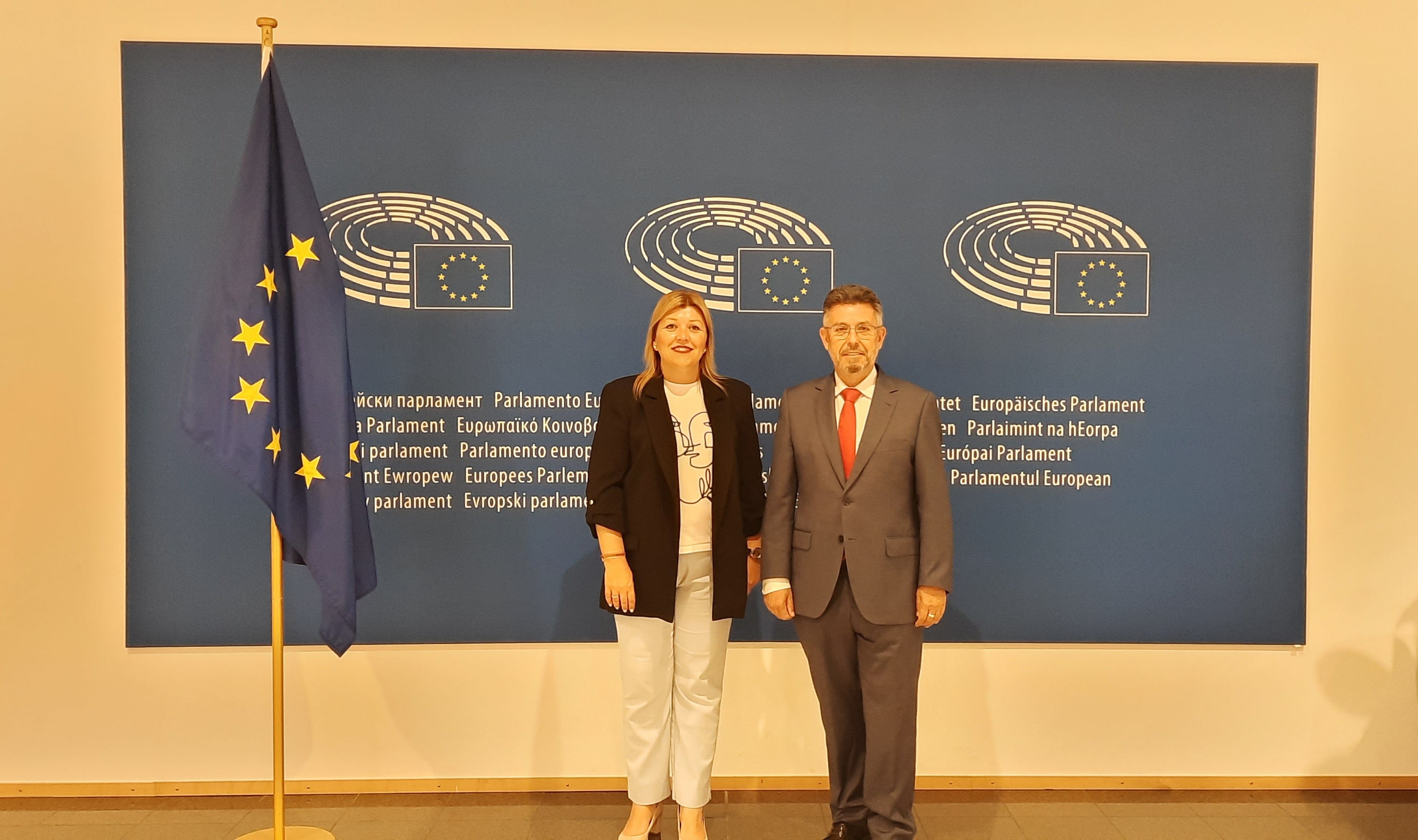 Rafal formará parte del proyecto del Parlamento Europeo "Construyendo Europa con entidades locales" Rafal formará parte del proyecto del Parlamento Europeo "Construyendo Europa con entidades locales"