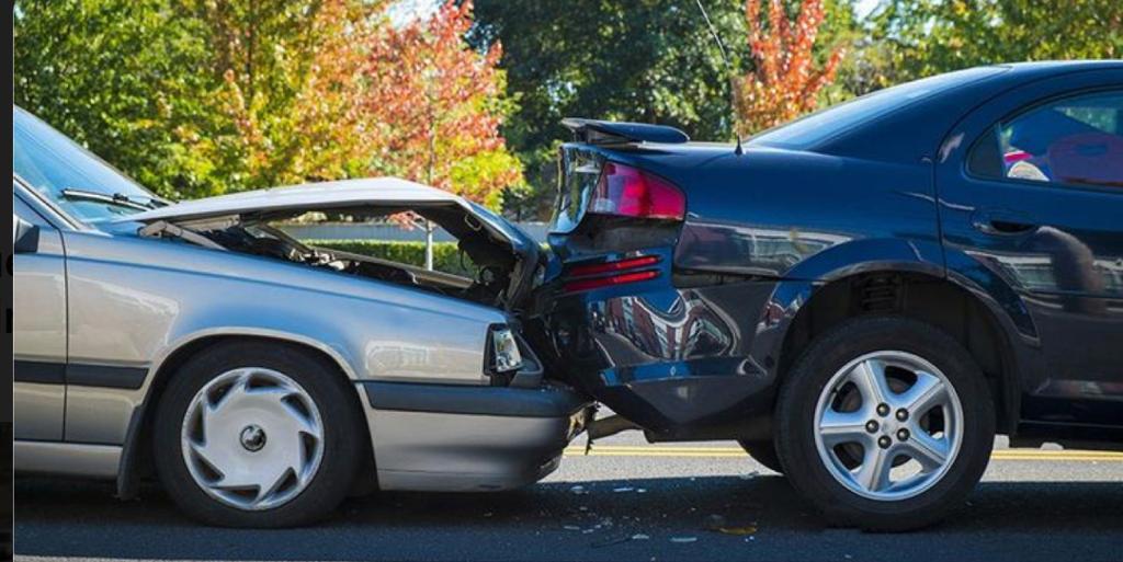 Qué hay que hacer si te encuentras en un accidente de tráfico Qué hay que hacer si te encuentras en un accidente de tráfico